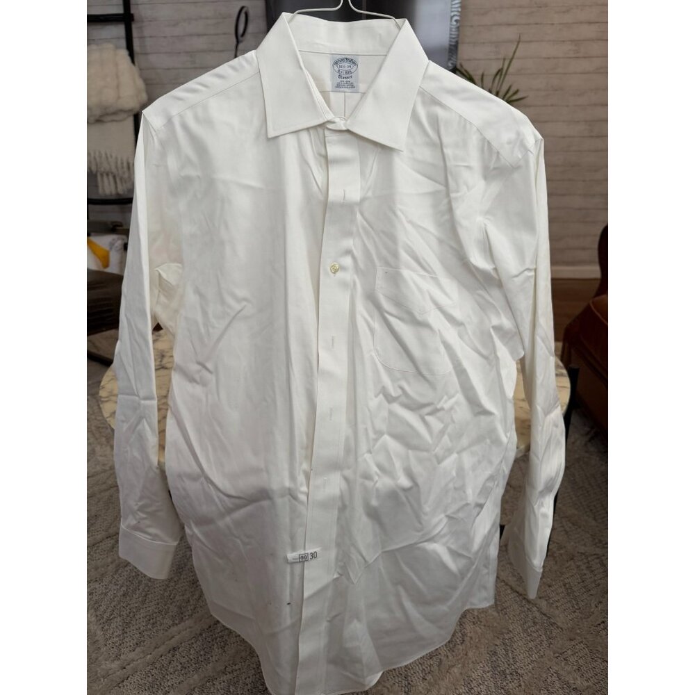 Brooks Brothers Classic Non-Iron 100% American Supima Cotton Shirt Mens Size 34
